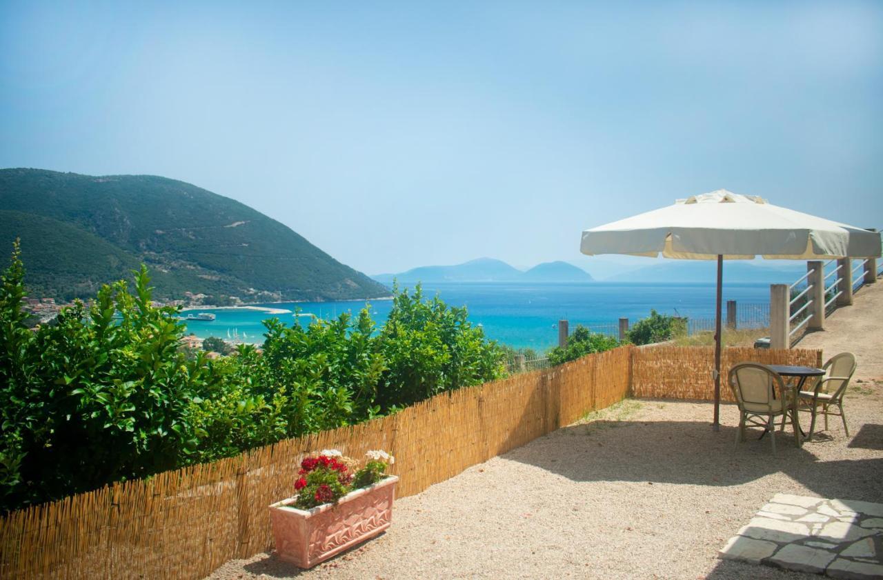 Bay View Suites Vasiliki  Ngoại thất bức ảnh