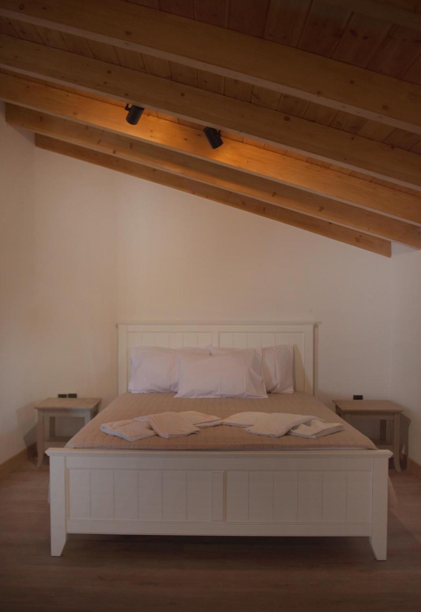 Bay View Suites Vasiliki  Ngoại thất bức ảnh